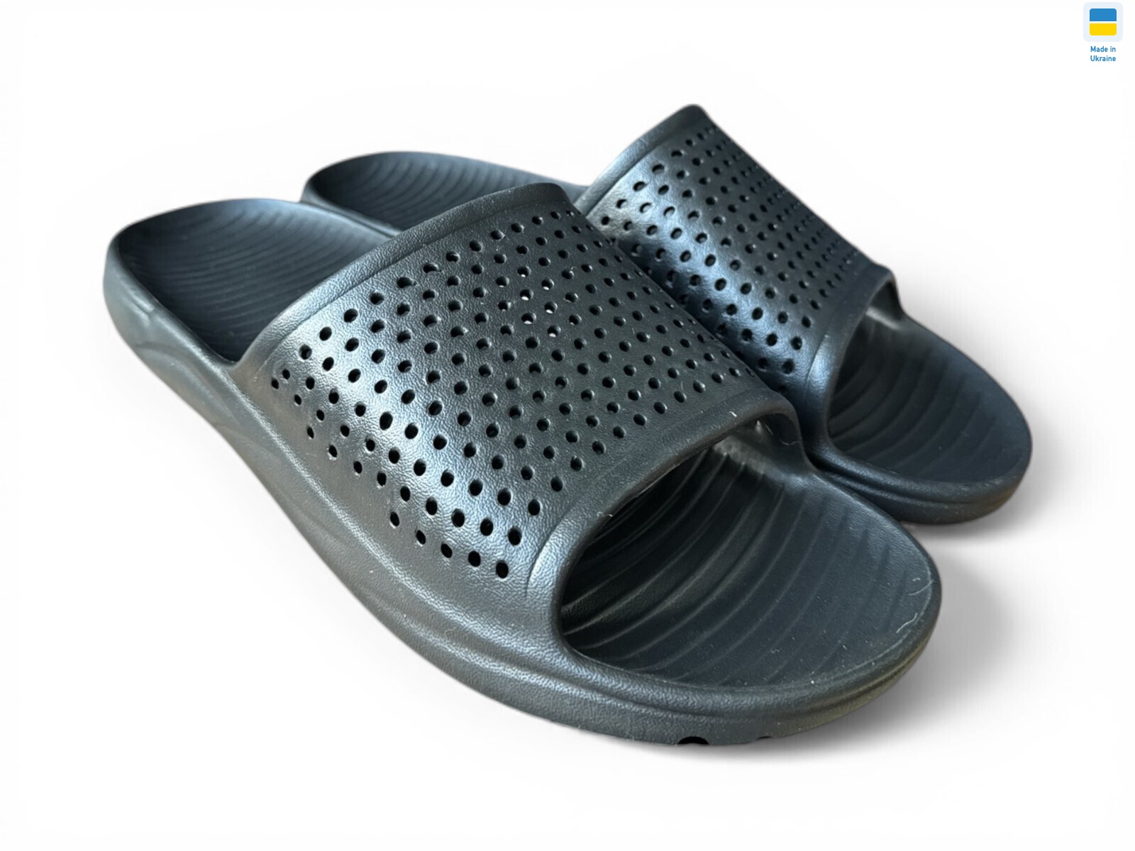 409 чорний, 8 (41-46), <strong>70</strong>, літо