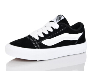 Q562-1, 8 (36-41), <strong>700</strong>, демісезон