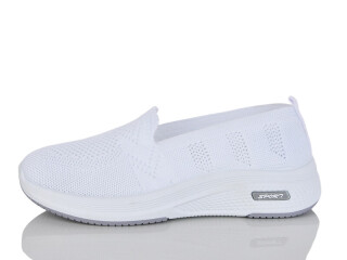 211-2, 8 (37-41), <strong>370</strong>, літо