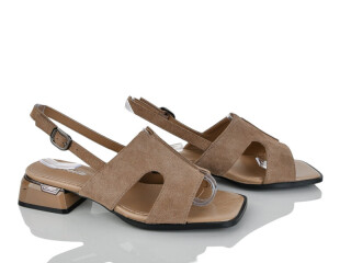 A912-5, 6 (36-40), <strong>650</strong>, літо