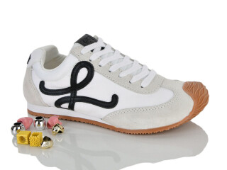 B2990-8 white-black, 8 (36-41), <strong>1970</strong>, демісезон